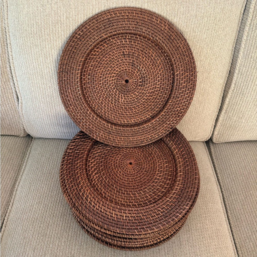 Dinner plate wicker chargers.